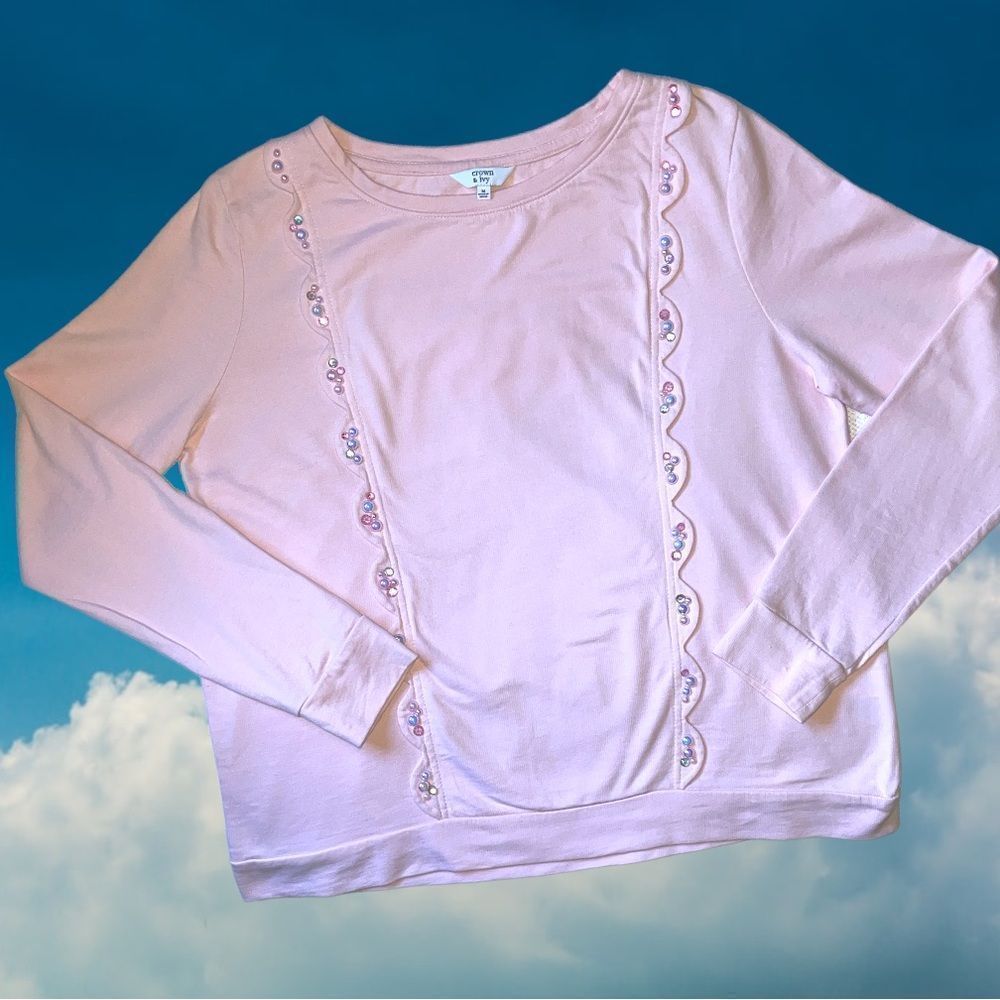 Crown & Ivy embellished scalloped detail comfy cotton sweatshirt